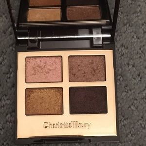 Charlotte Tilbury Luxury palette of pops eyeshadow palette